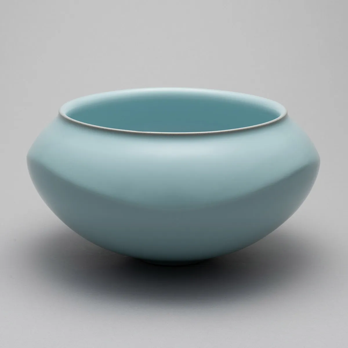 青瓷 氷裂文鉢 | ARTerrace