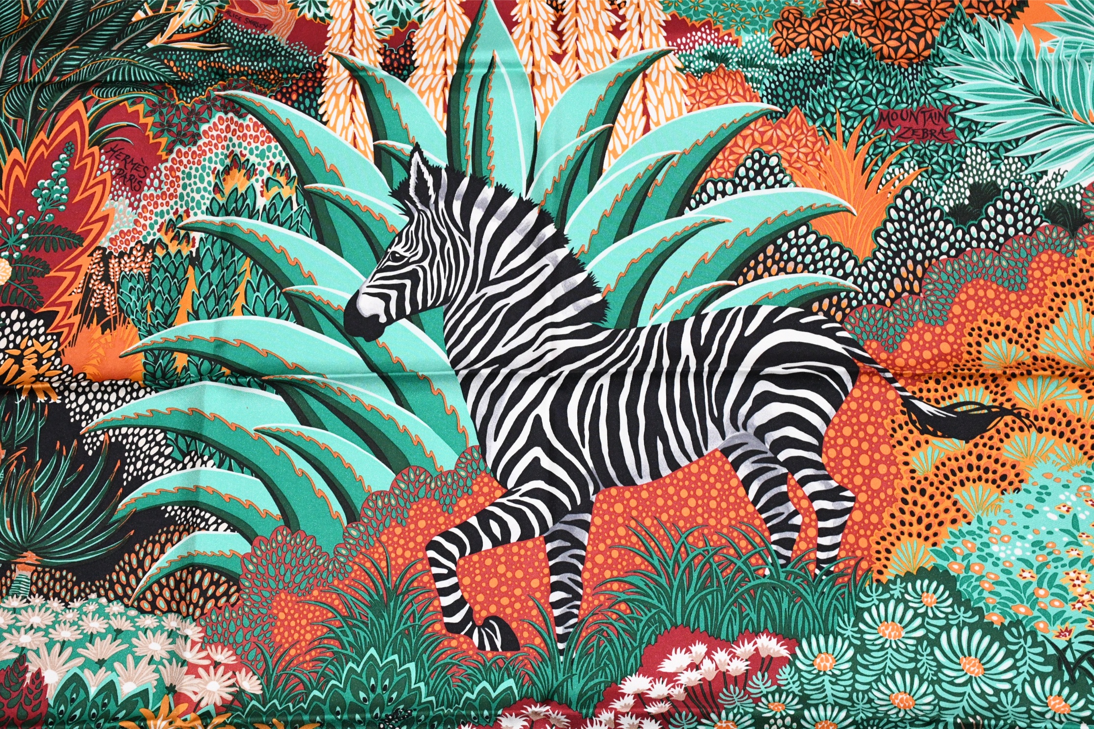 Hermes Scarf Mountain zebra 90 cm silk green red Carre flower