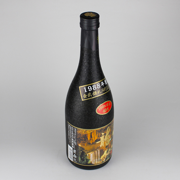 龍 1988年製造 鍾乳洞貯蔵古酒 40度,720ml / 金武酒造 / 泡盛