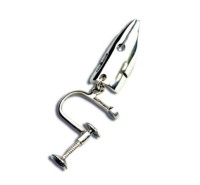 PASSIONE+新作アクセサリーは、岸辺露伴が『8時30分』に残したGペン