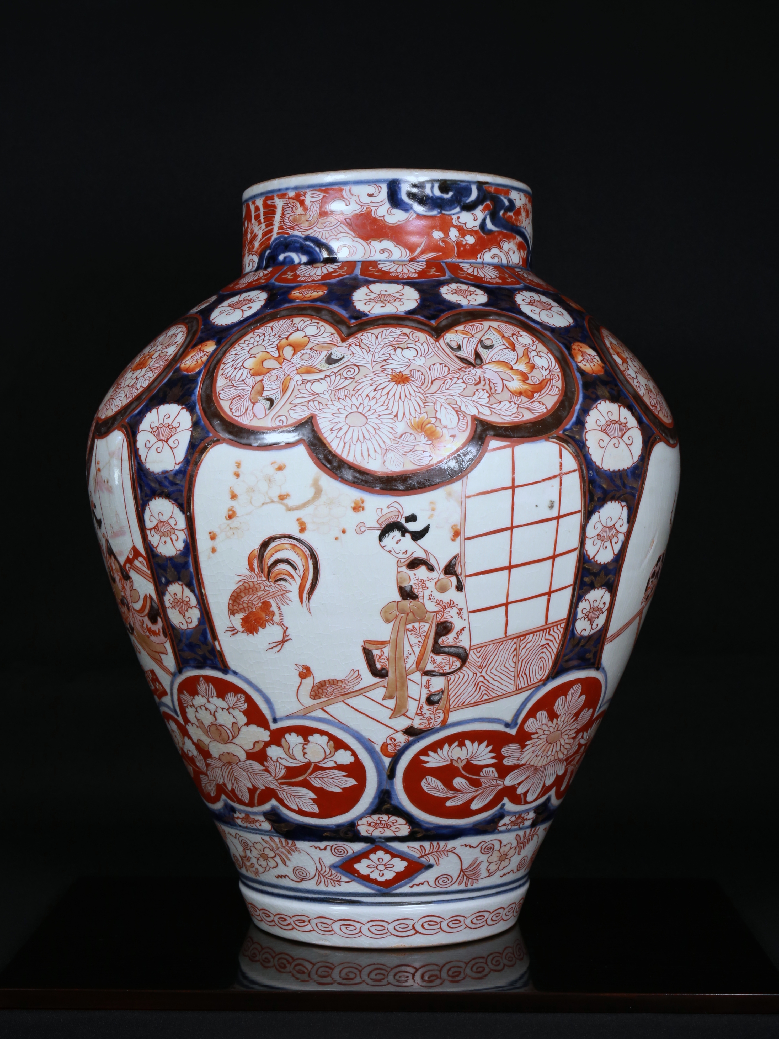 古伊万里 染錦美人図の壺 – あたか美術 ATAKA Art Gallery