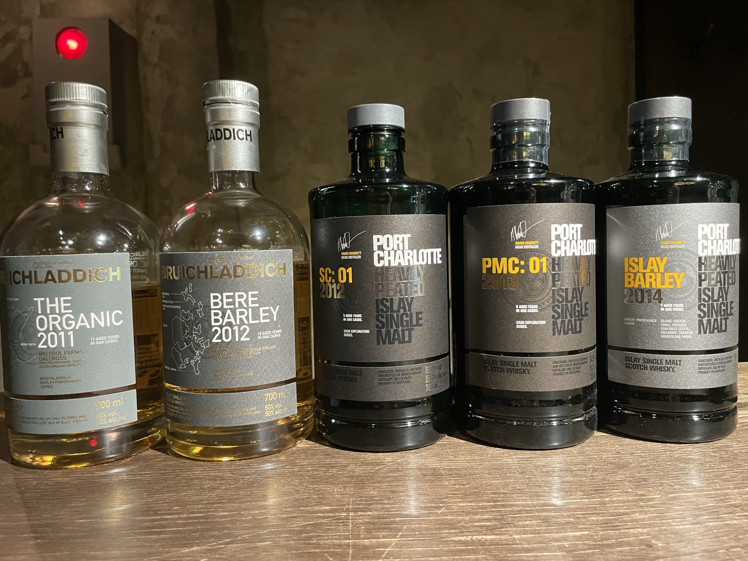 ポートシャーロット新ボトルリリース記念 ブルイックラディ蒸溜所の
