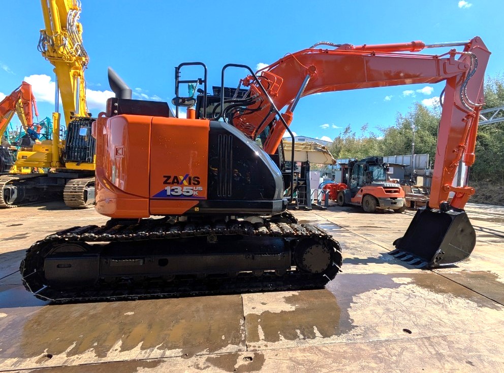 ID127837】ZX135USK-6 ☆新春セール☆ | 特選解体重機 | 株式会社