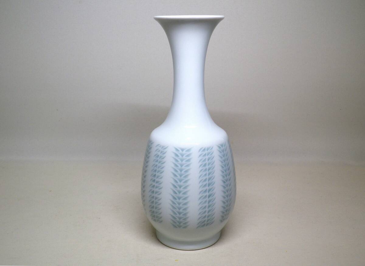 伊東翠壺の花瓶です。 伊東翠壺の花瓶 Yahoo!オークション -「伊東翠壺