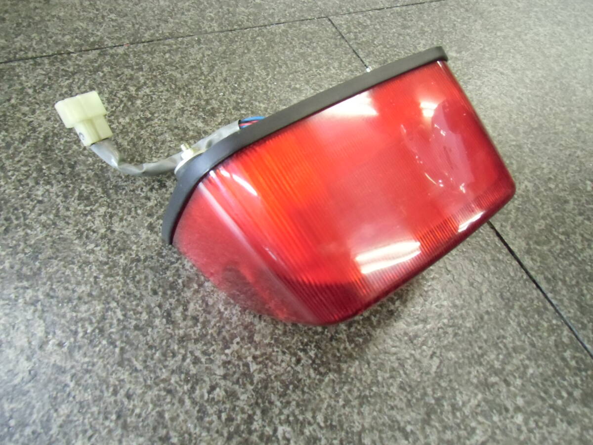 ゼファー400 純正テールランプ