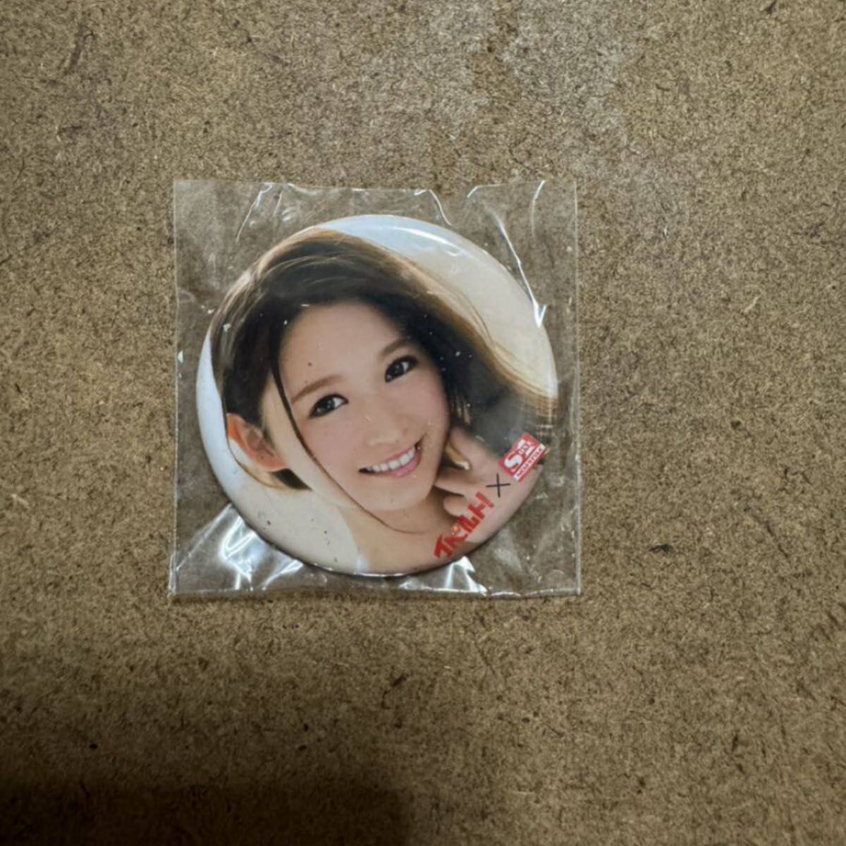 サイレン SIREN展 グッズ ブラインド缶バッチ 竹内多聞 激レア 安野