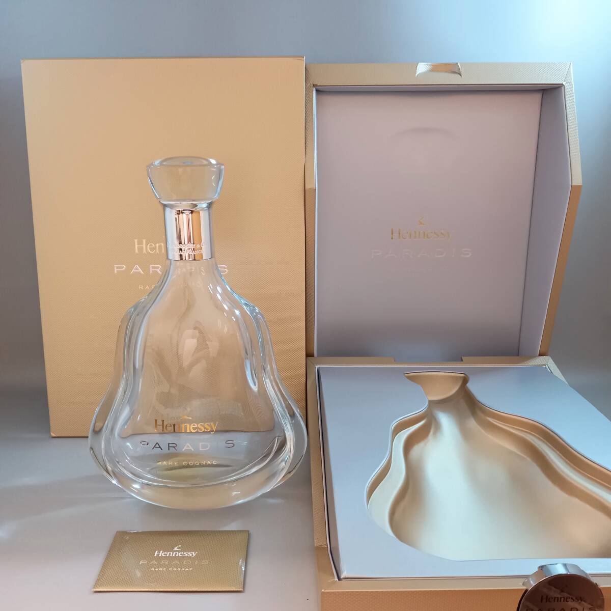 ヘネシー パラディ Hennessy PARADIS 空瓶 空箱 箱カバー