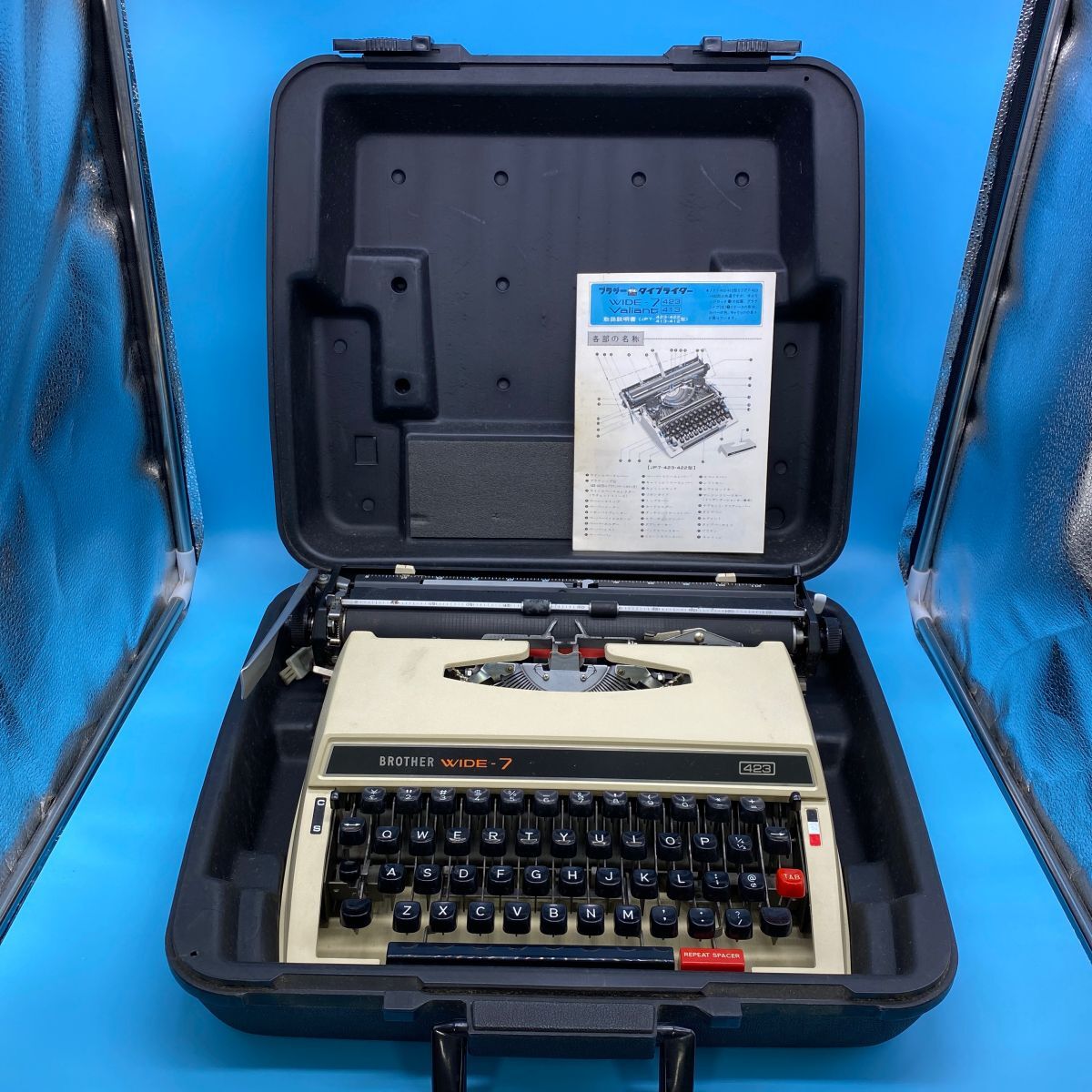 当時物 ブラザー タイプライター WIDE-7 423 キリル文字版 ロシア語
