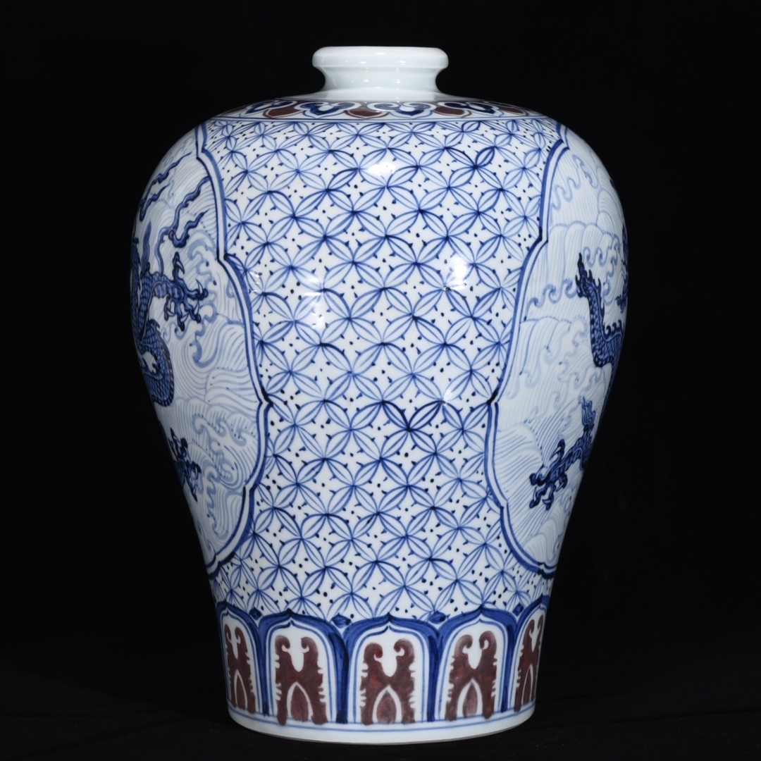 磁器 明代 永樂年制 青花 リス釉里紅龍紋梅瓶 文房具 唐