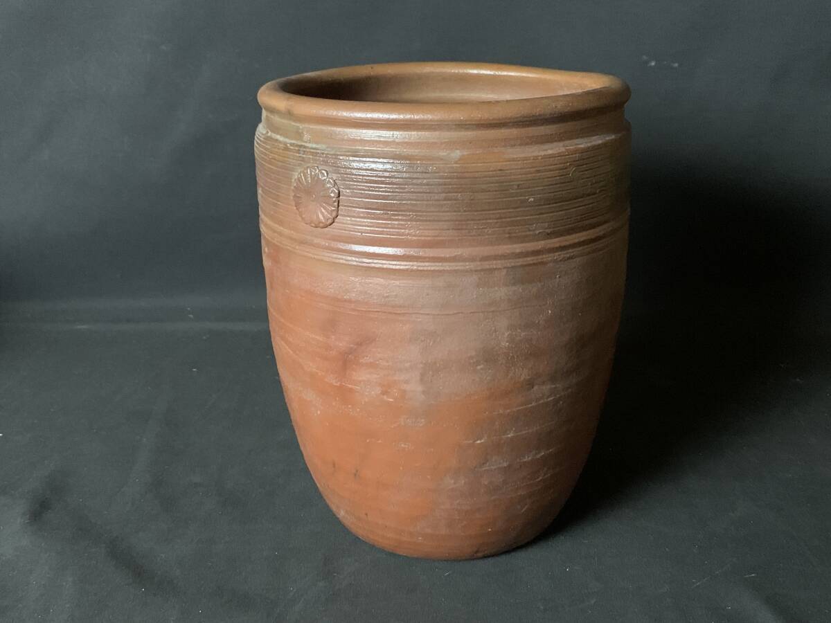 古備前 青胡麻窯変波状文壷 窯印／ 室町 古備前 青胡麻窯変波状文壷 窯