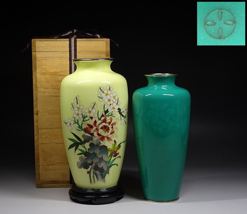七宝焼 翡翠色 花文 花瓶 唐木台・箱付 V 6415C 七宝焼 翡翠色 花文