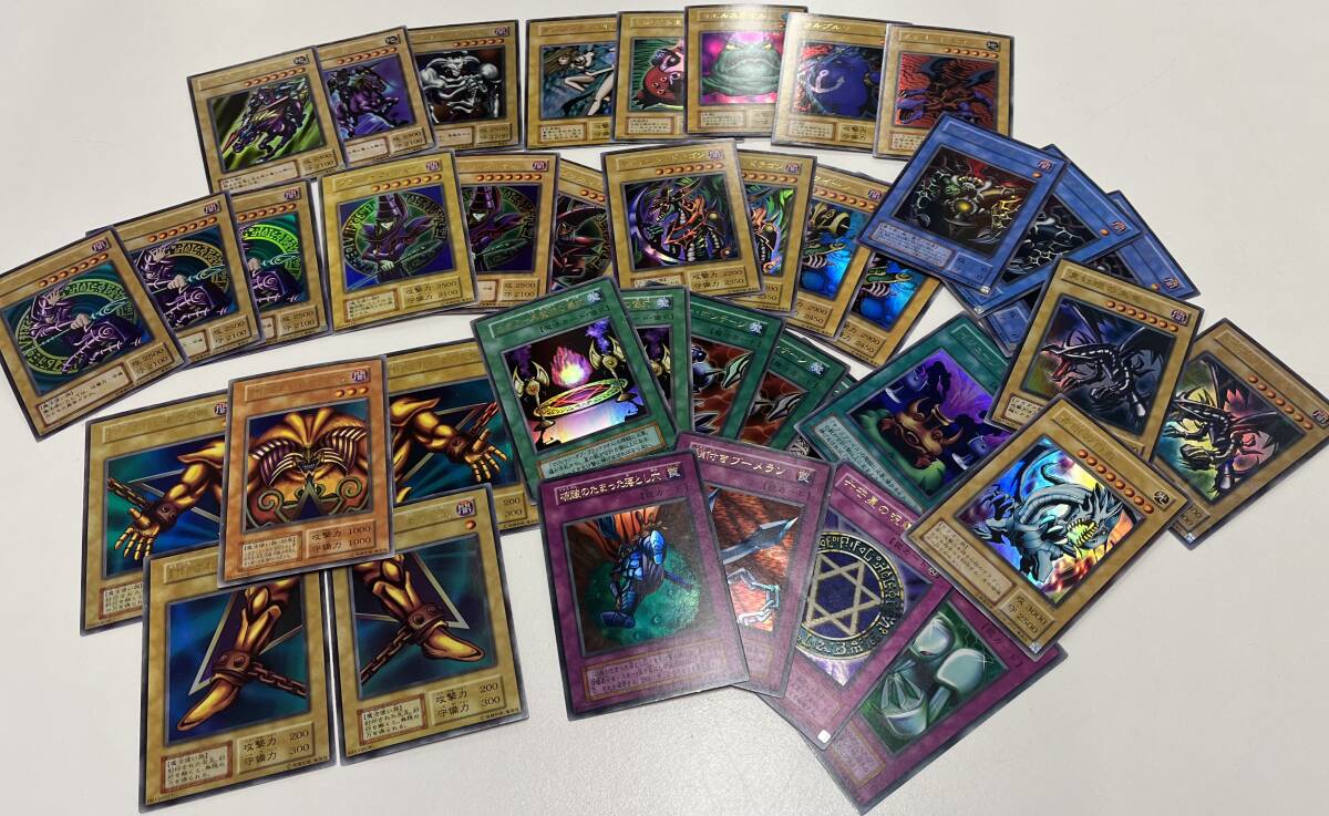 遊戯王 初期スリーブまとめ売り 各15枚 ジャンク品 遊戯王 初期