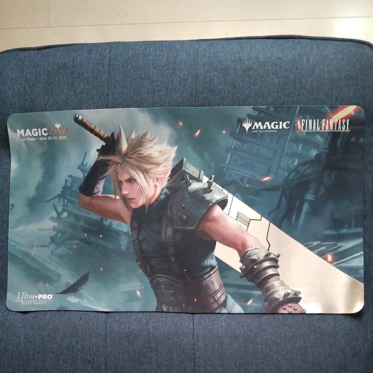 匿名配送 タタル・タル プレイマット FF 未使用】 クラウド プレイ