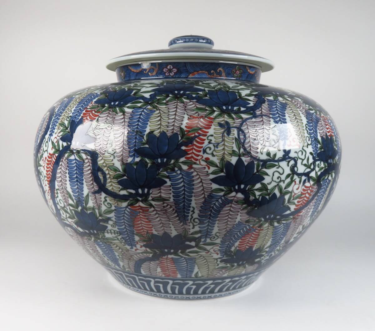 源右衛門】古伊万里の伝統 日本の名窯 舘林源右衛門作 染錦亀甲松絵