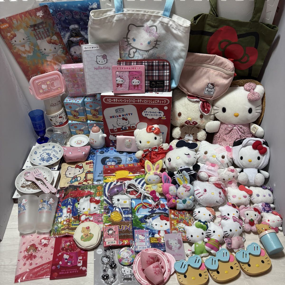 ハローキティグッズまとめ売り60点セット ハローキティ グッズセット