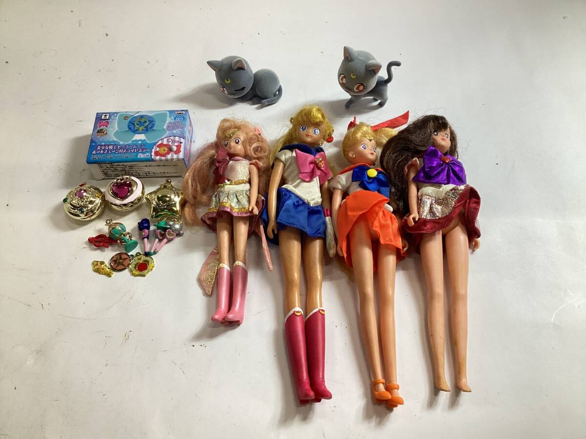 Yahoo!オークション -「セーラームーン着せ替え人形」(美少女戦士