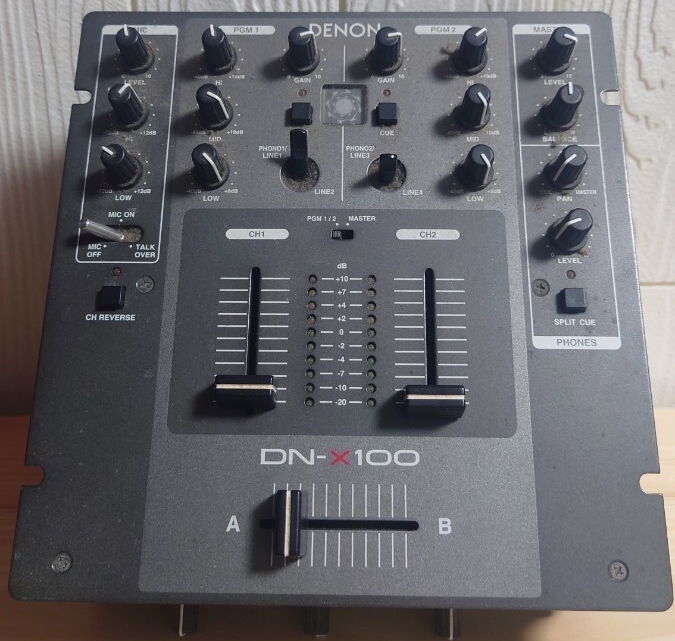 Yahoo!オークション -「x)」(DJミキサー) (DJ機器)の落札相場・落札価格