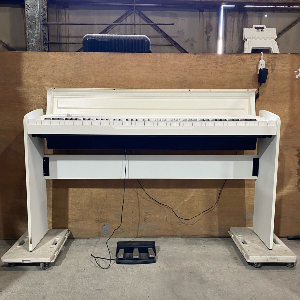 Yahoo!オークション -「korg 電子ピアノ lp-180」の落札相場・落札価格