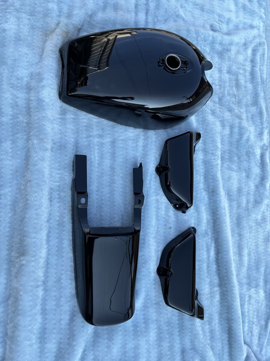 Yahoo!オークション -「kz900外装セット」の落札相場・落札価格