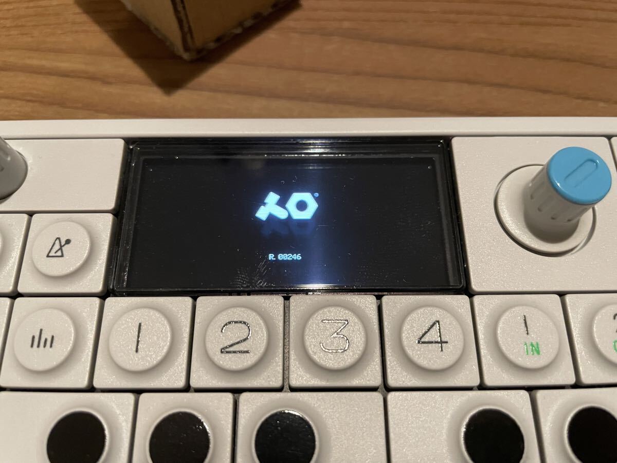 Yahoo!オークション -「teenage engineering op-1」の落札相場・落札価格