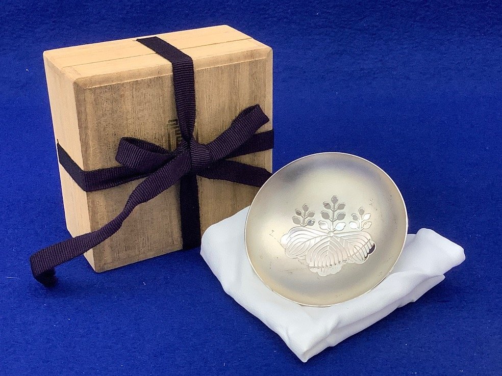 新品未使用!! 銀杯 消防庁長官賞 silver刻印あり 約40g 木箱入り Yahoo