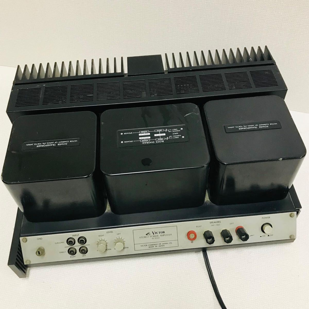 中古現状品】ビクター ステレオパワーアンプ M-3030 トランジスタ