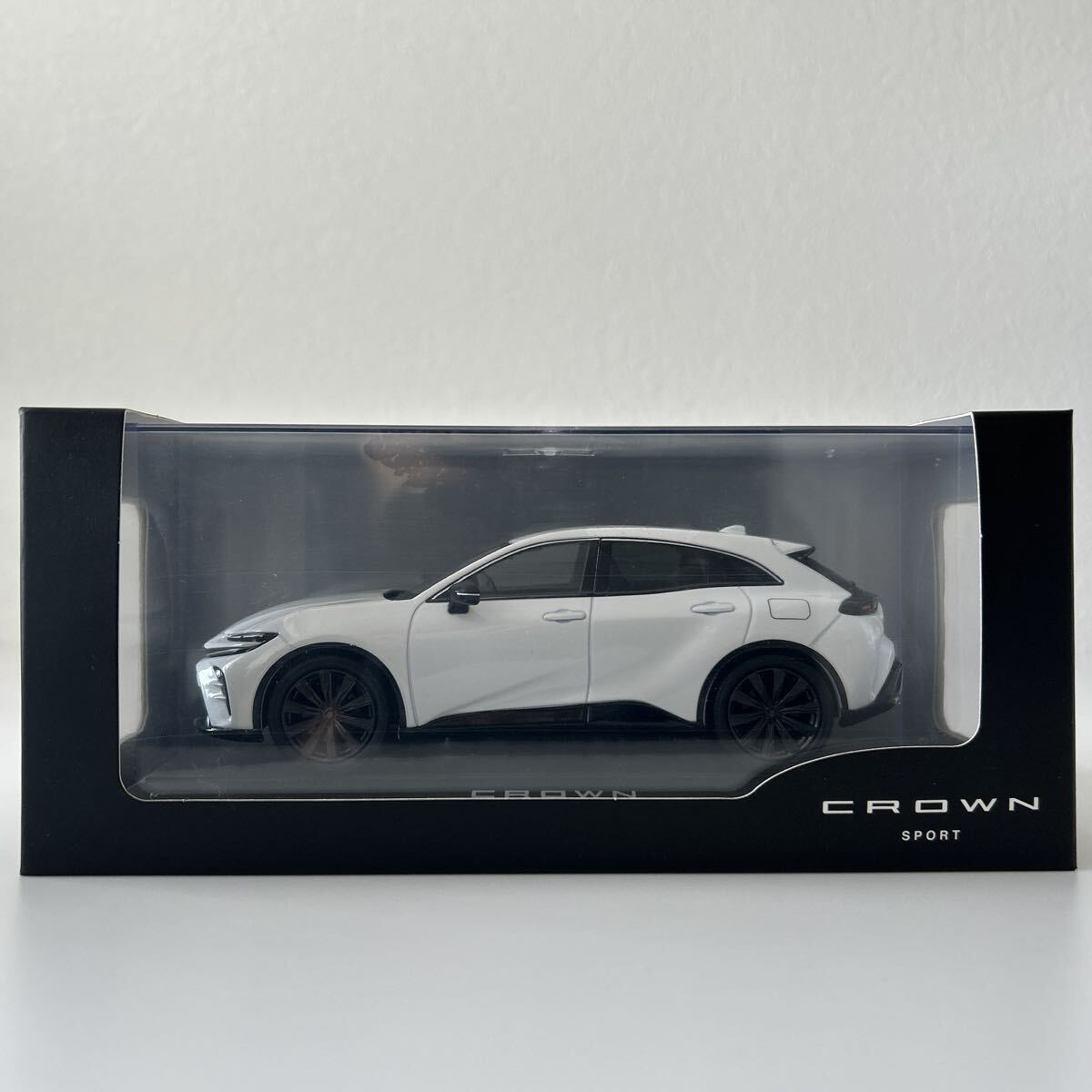 2026年最新】クラウンスポーツ(Crown Sport) カラーサンプル - Yahoo