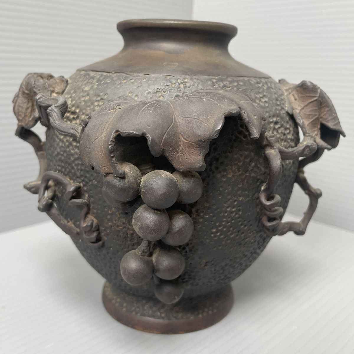 Yahoo!オークション -「ぶどう」(花器) (銅製)の落札相場・落札価格