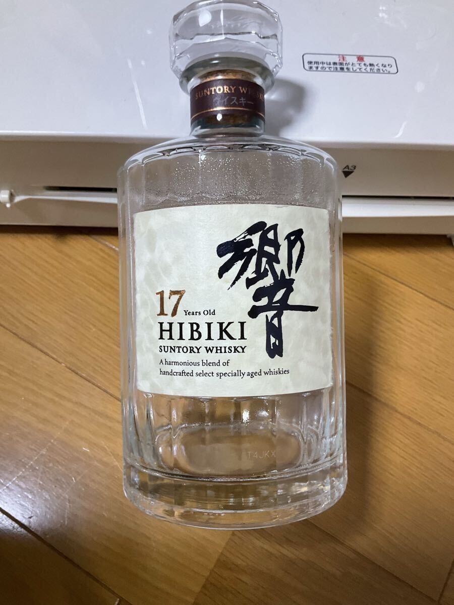 Yahoo!オークション -「響17 空瓶」(ウイスキー) (アルコール)の落札