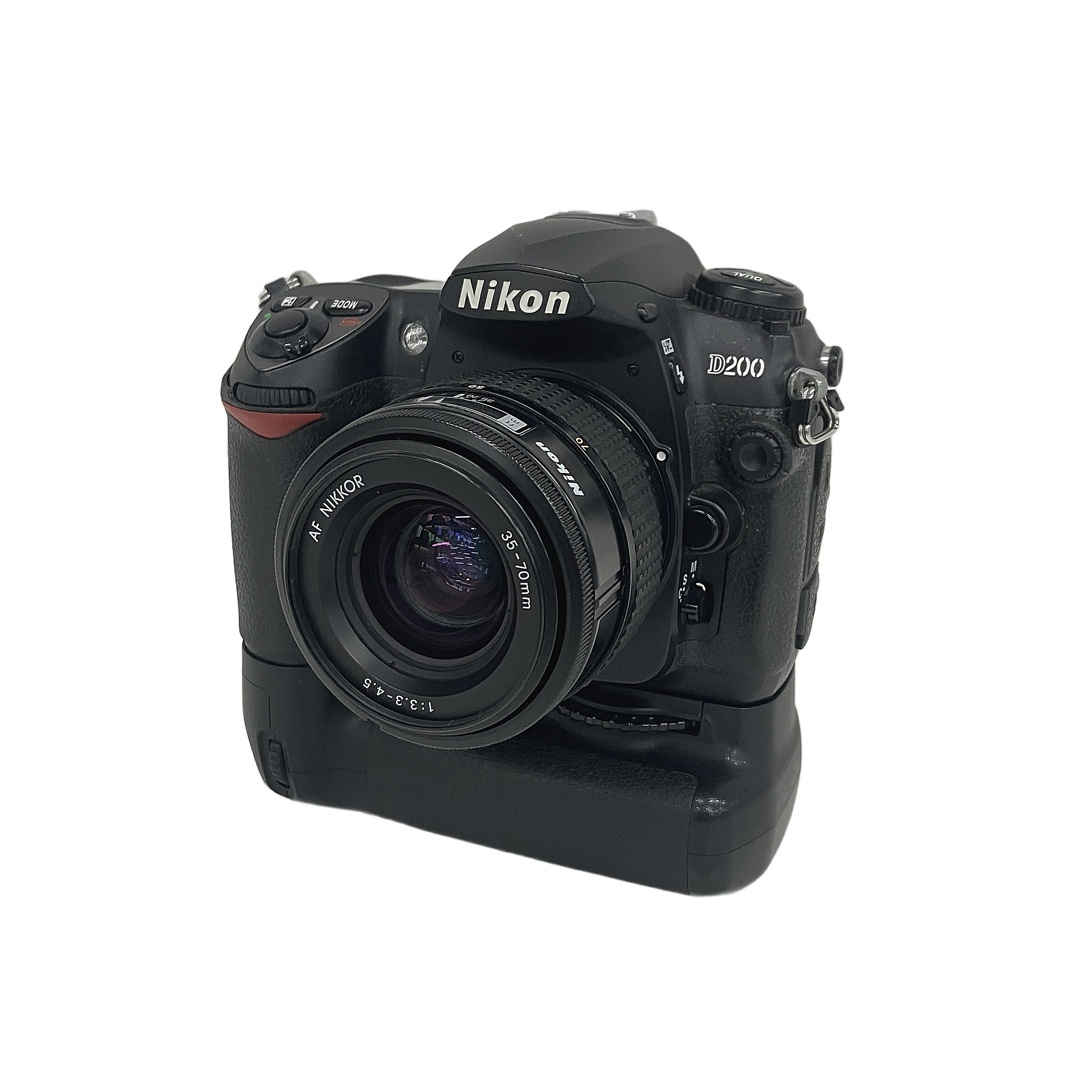 Nikon D200 ジャンク品 / バッテリー充電OK / レンズ付き Nikon D200