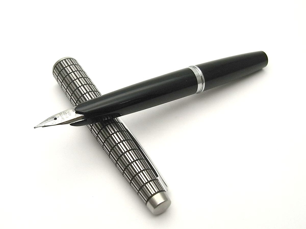 Yahoo!オークション -「格子柄」(パイロット) (万年筆)の落札相場
