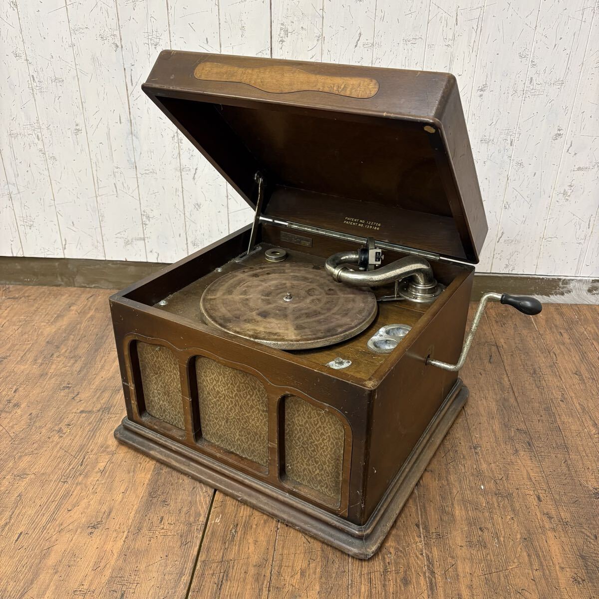 Yahoo!オークション -「手回し」(蓄音機) の落札相場・落札価格