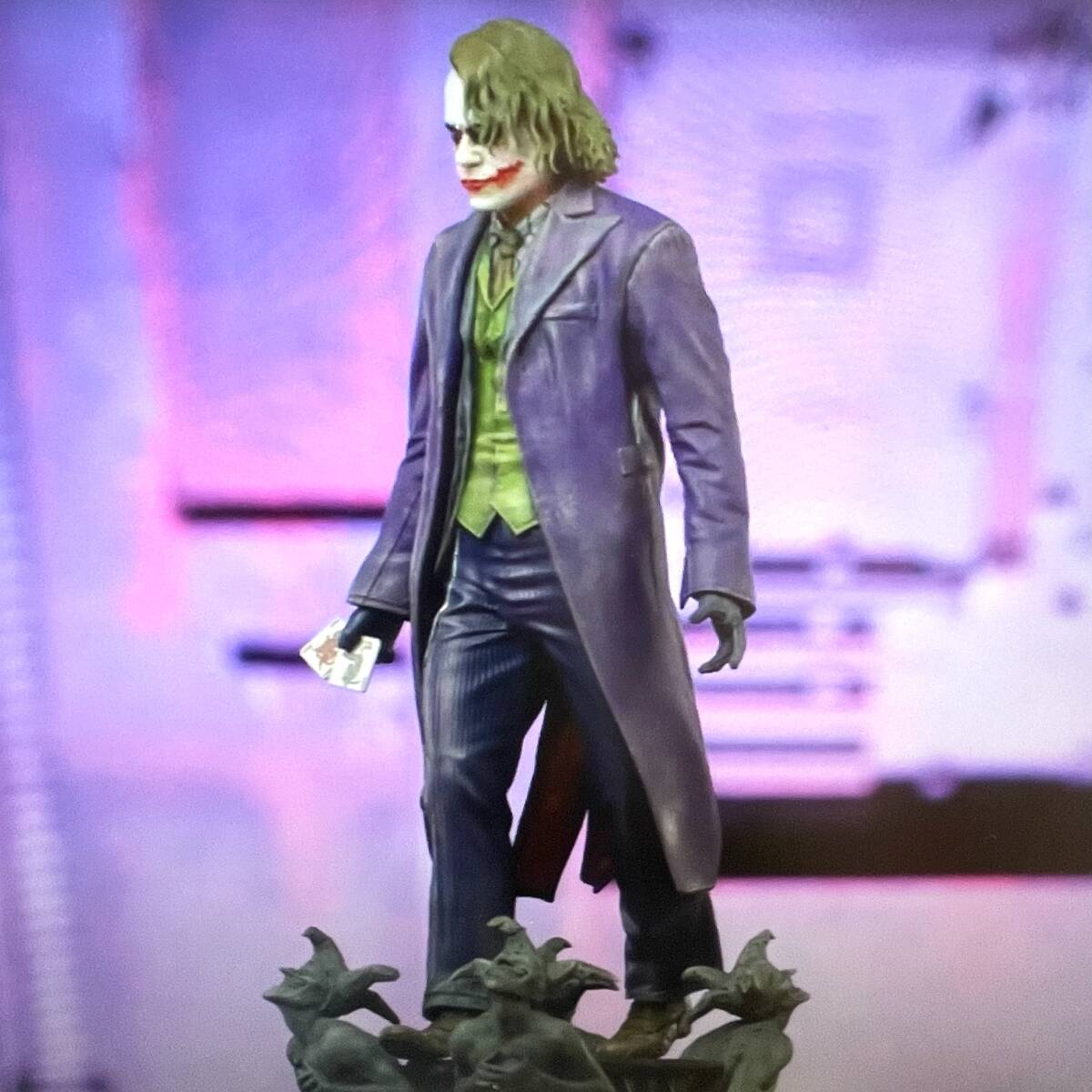 ジョーカー カスタム フィギュア アーティストヘッド 1/6 ホットトイズ