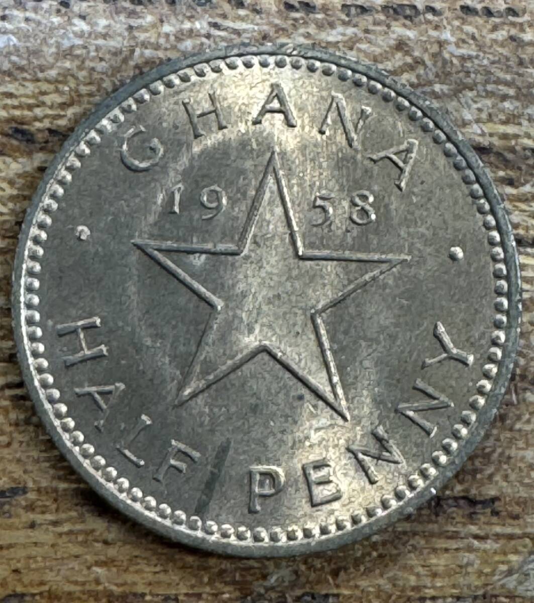 Yahoo!オークション -「ガーナ」(世界) (硬貨)の落札相場・落札価格