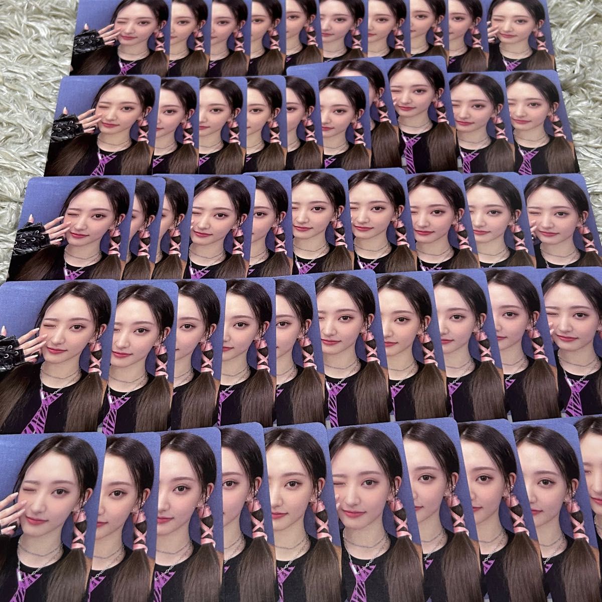 ILLITミンジュ ユナ モカ イロハ トレカ まとめ売り バラ売りは2枚目