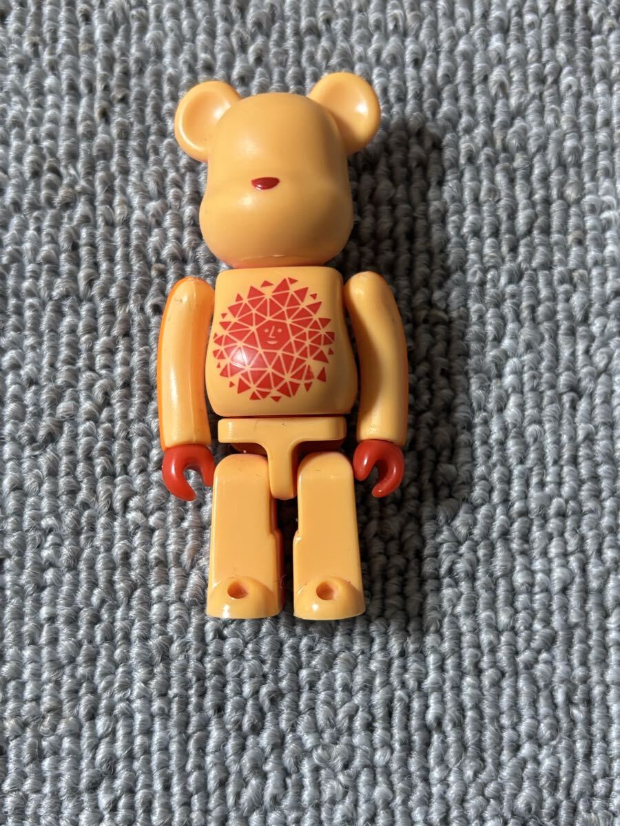 Yahoo!オークション -「be@rbrick girard」の落札相場・落札価格