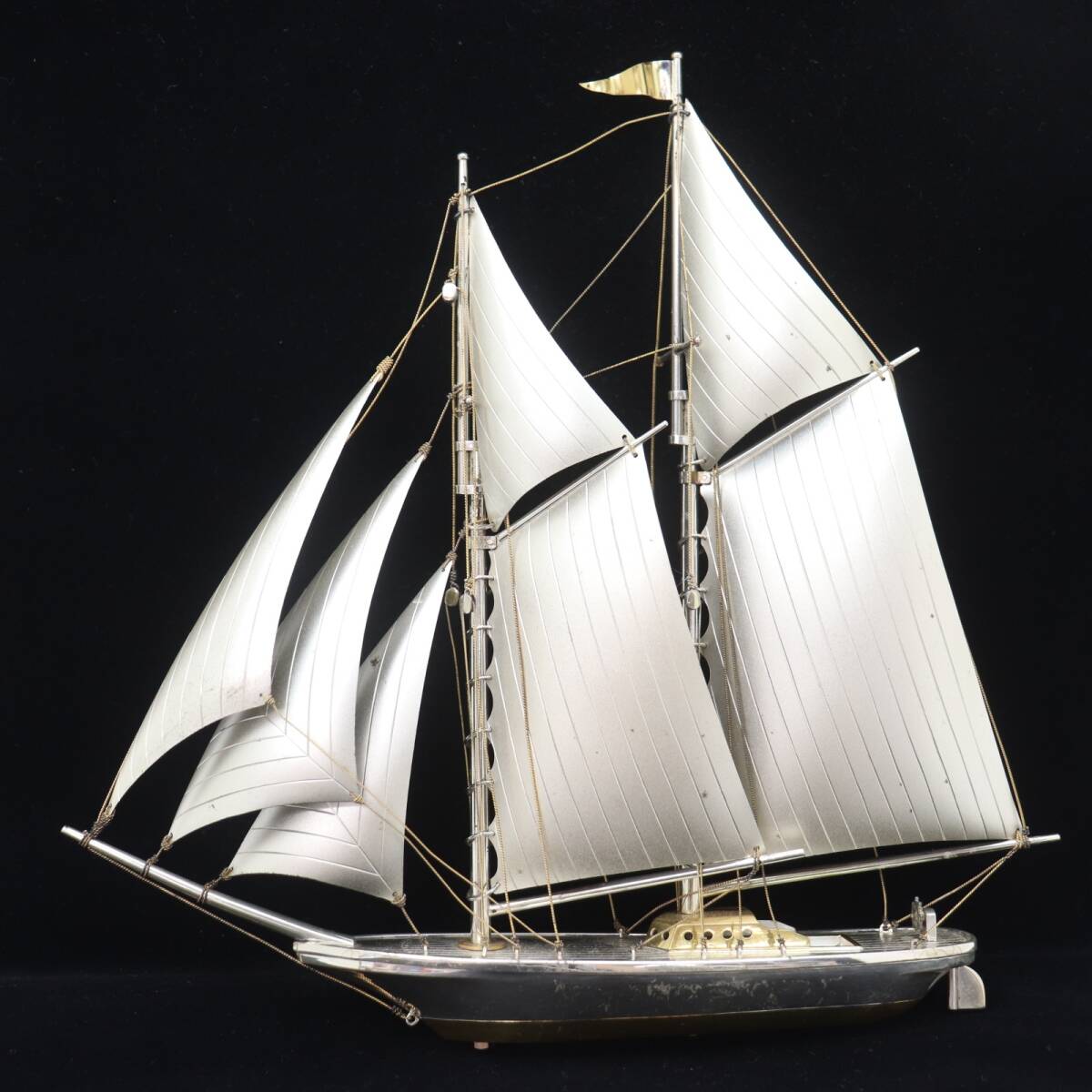 関工業 銀製 帆船 ヨット STERLING 960 シルバー 置物 ガラスケース