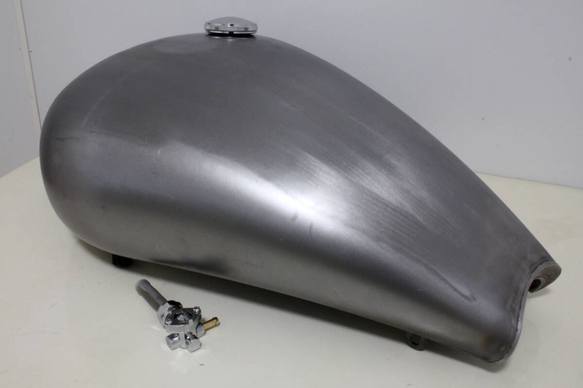 2026年最新】ドラッグスター400用タンク 商品一覧 - Yahoo!オークション