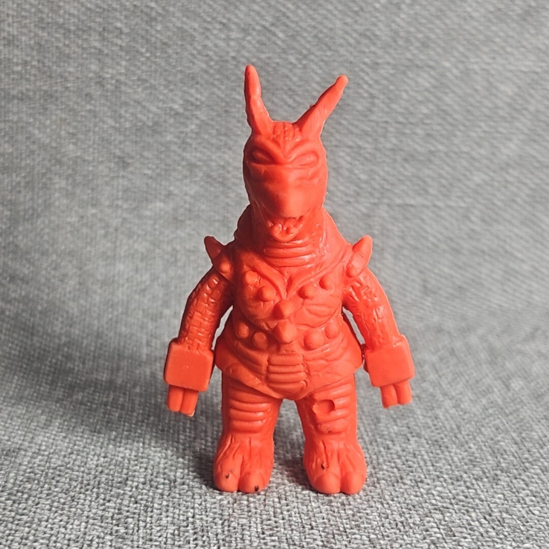 Yahoo!オークション -「怪獣消しゴム」(ビンテージ) の落札相場・落札価格