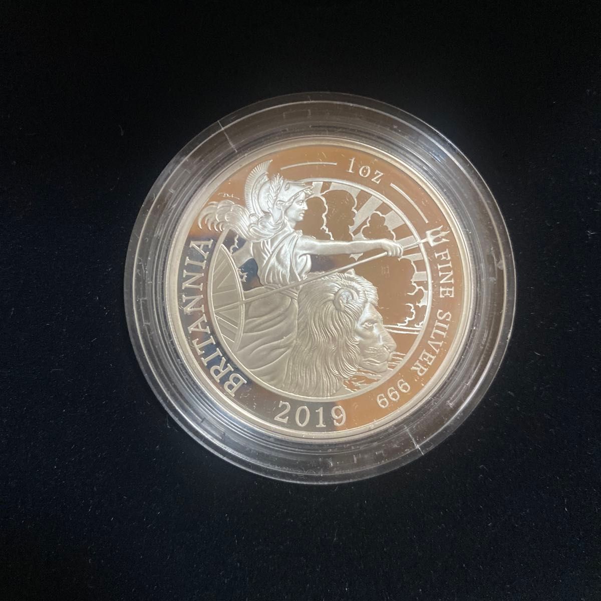 銀貨 99 9% 純銀 シルバー ウナ ライオン 銀貨 エリザベス女王 ウナと