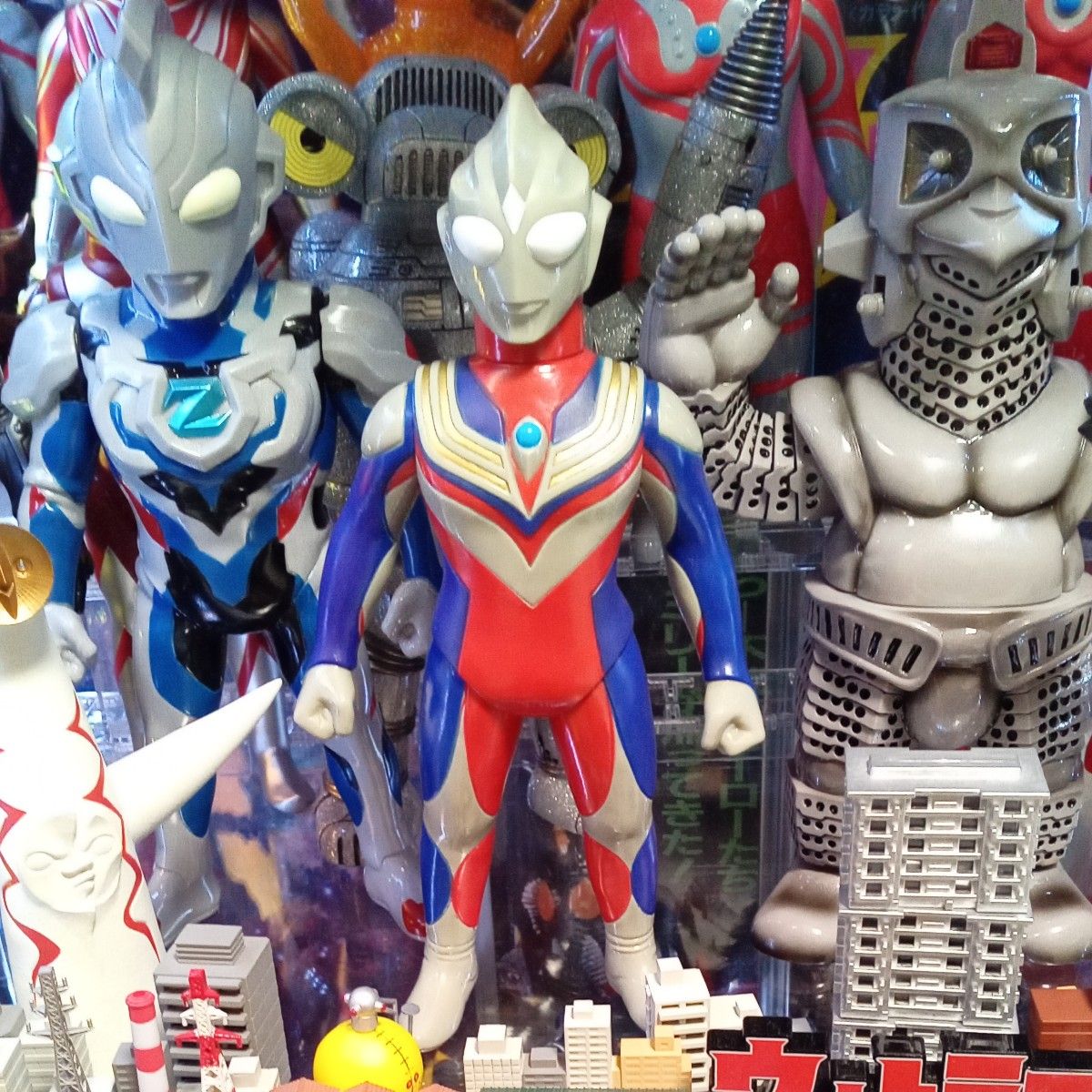 ブルマァク G帰ってきたウルトラマン 蓄光 フィギュア王 限定カラー