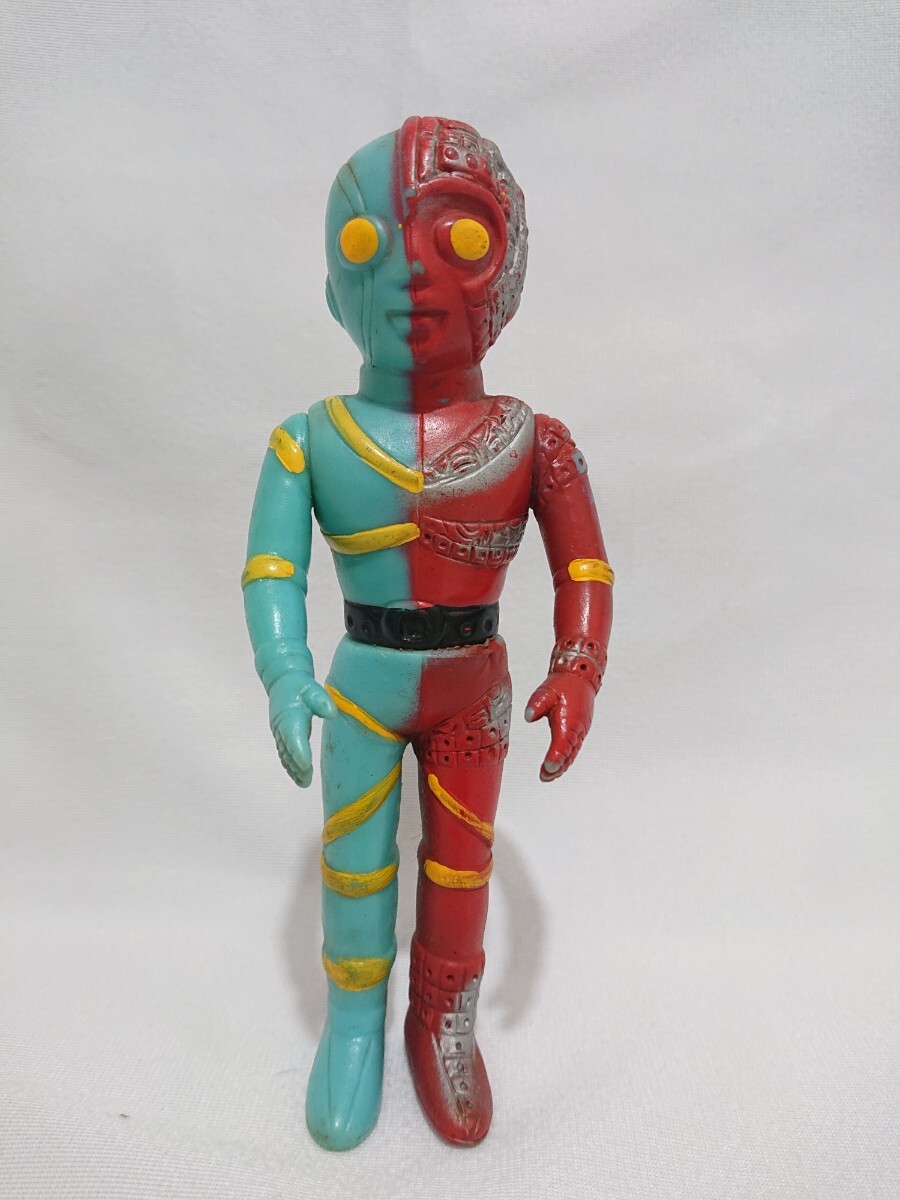 Yahoo!オークション -「キカイダー ソフビ 無版権」の落札相場・落札価格