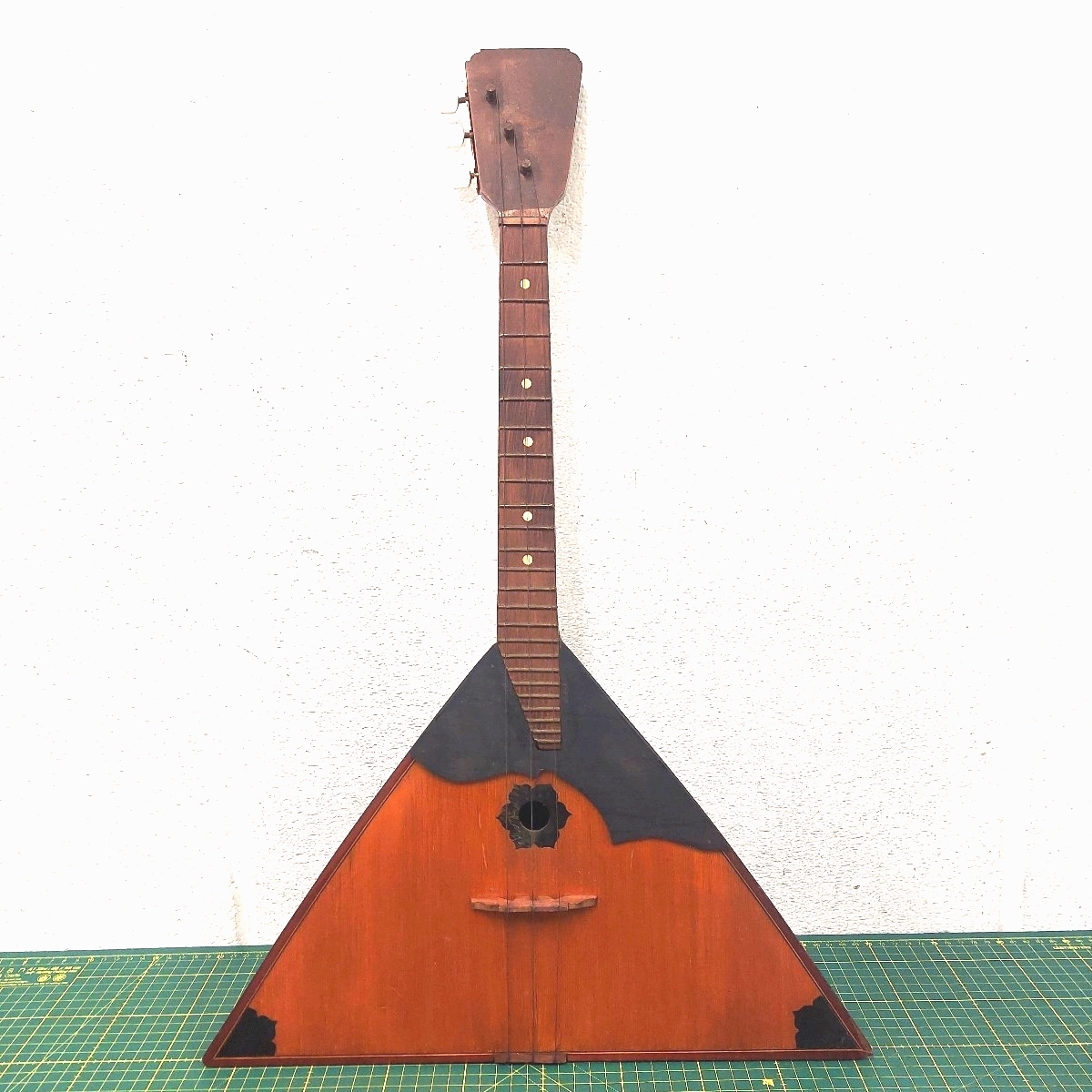 Yahoo!オークション -「バラライカ 楽器」の落札相場・落札価格