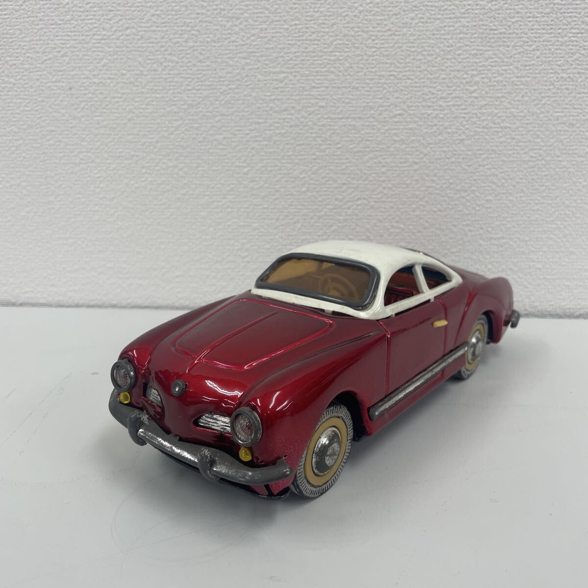 Yahoo!オークション -「カルマンギア」(ブリキ) (ビンテージ)の落札