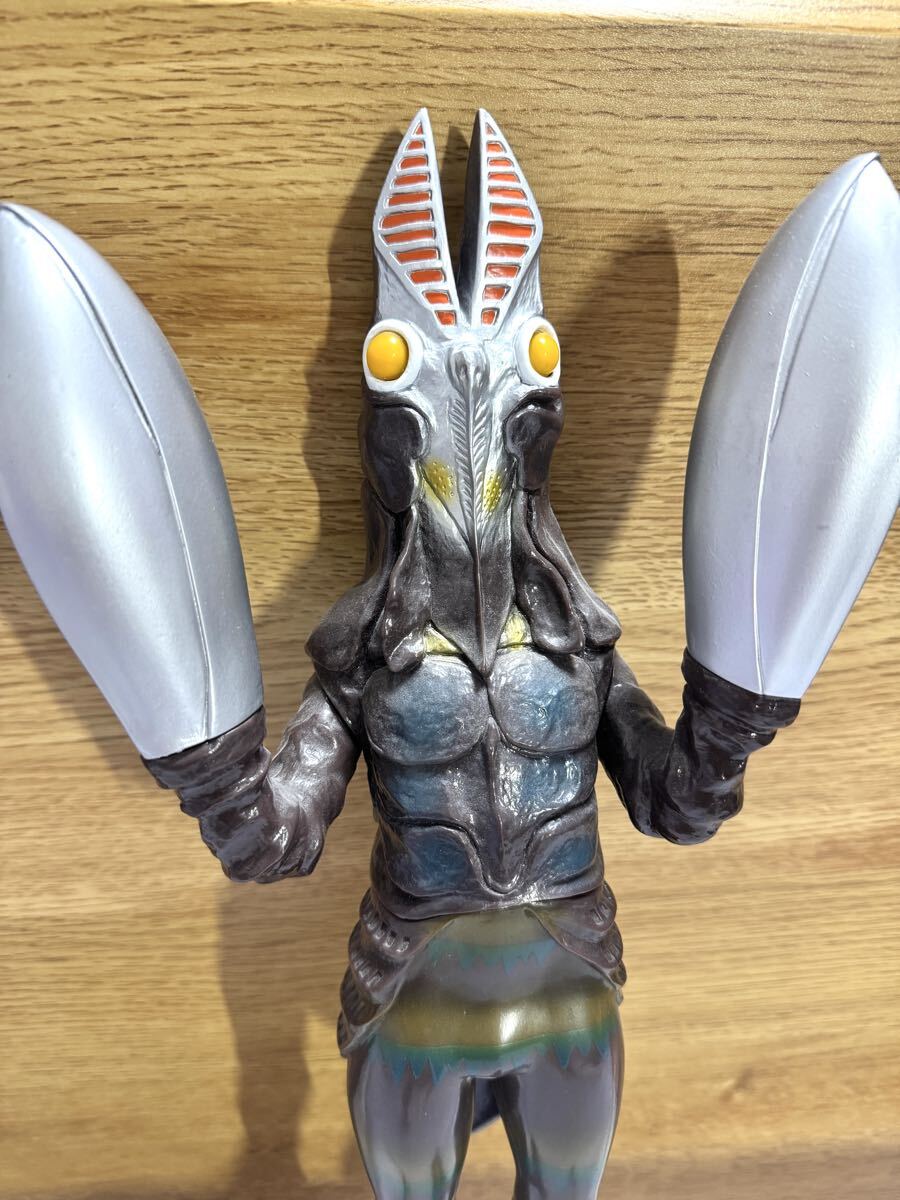 Yahoo!オークション - Marmit マーミット テロリスト星人 全高24センチ