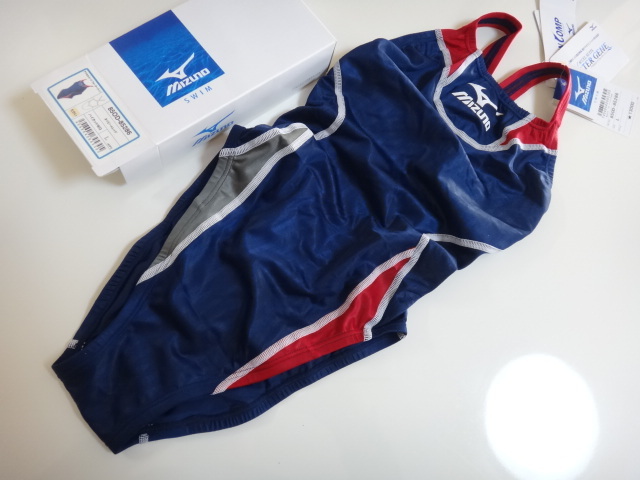 Yahoo!オークション -「ミズノ アクセルスーツ」の落札相場・落札価格