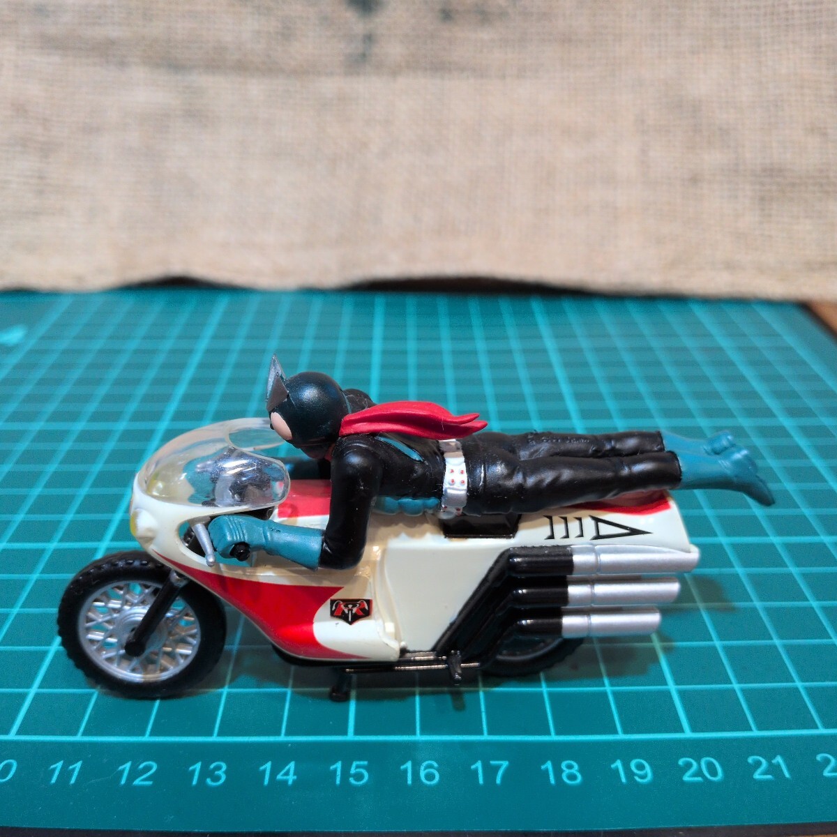 Yahoo!オークション -「ポケット一番くじ 仮面ライダー」の落札相場