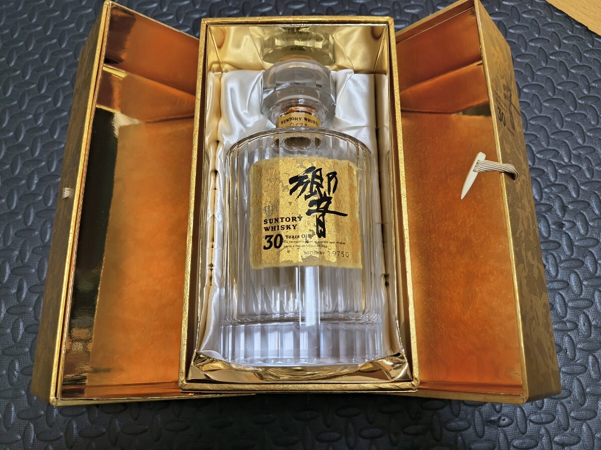 Yahoo!オークション -「サントリー響30年」の落札相場・落札価格