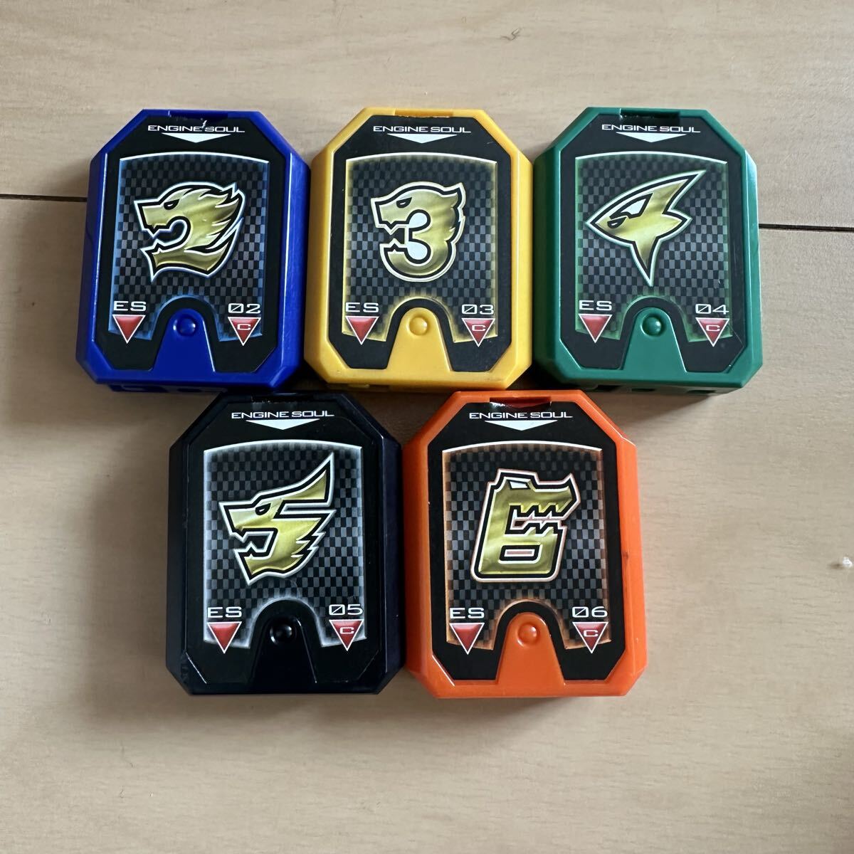 Yahoo!オークション -「ゴーオンジャーエンジンソウル」の落札相場