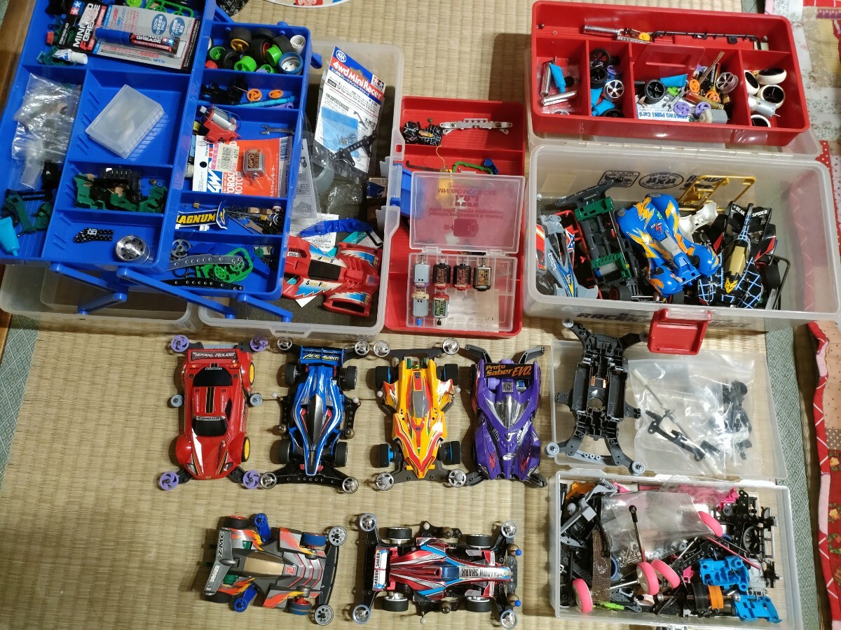 Yahoo!オークション -「ミニ四駆引退セット」の落札相場・落札価格